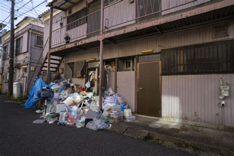 アパートのゴミ屋敷に大家さんが取るべき4ステップ 特掃隊 特殊清掃