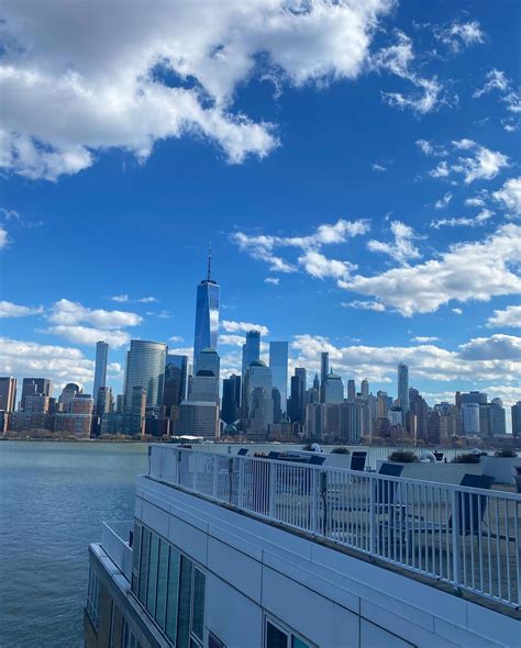 Management teams explain why The Pier apartments in Jersey City is top rated 3