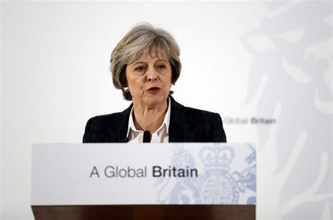 メイ英首相：単一市場から撤退、最終案は議会採決－ビジョン説明 Bloomberg