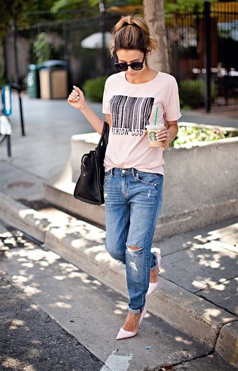 40 Compelling Graphic Tees Outfits you want Immediately