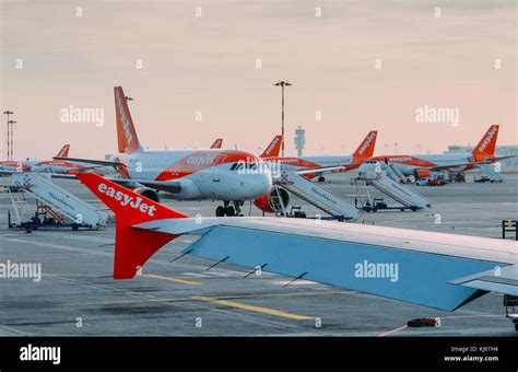 Milan Malpensa Italy November 21st 2017 Easyjet Airbus A320