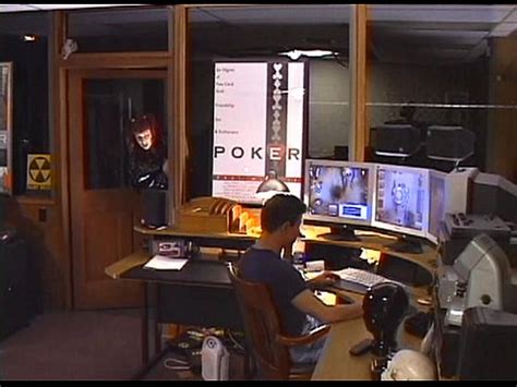 Metro Going Down With Love Scene XVIDEOS