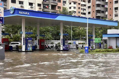 Heavy Rains Pummel Parts Of Gujarat Imd Forecasts More Showers Dead