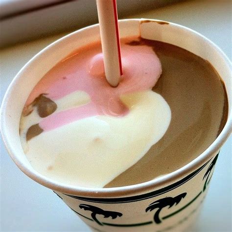 Neopolitan Milkshake In N Out Burger Neapolitan Ice Cream Choco
