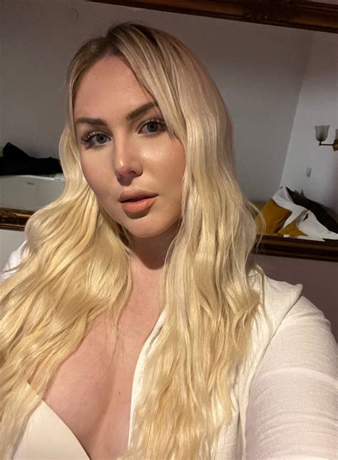 Anyone Wants To See This Swedish Blonde Nude P R SexyButClothed
