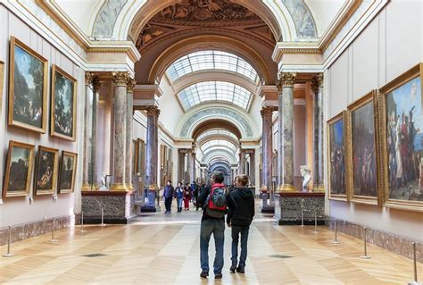 Visita Guidata Del Museo Del Louvre Con Biglietto Saltafila Hellotickets