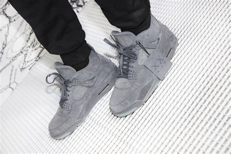 Jordan X KAWS Capsule Collection Le Site De La Sneaker