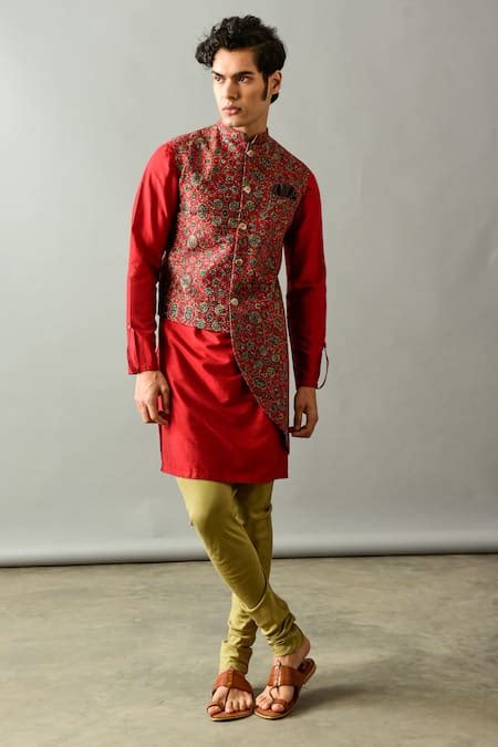 Buy Red Cotton Embroidered Schiffli Bundi And Kurta Set For Men By