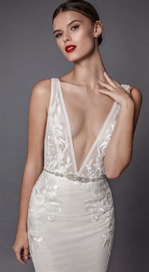 60 Seductive And Elegant Plunging Neckline Wedding Dresses Weddingomania