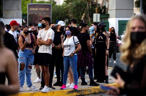 Puerto Rico Impone Ley Seca Y Cierre De Comercios Nocturno Por Covid