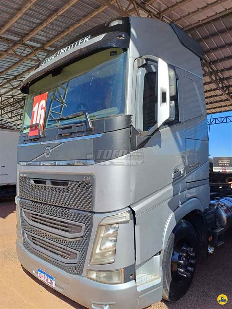 Caminhao Volvo FH 500 Traçado 6x4 usado à venda