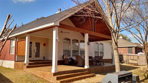 Brushy Creek Tx Covered Patio With All The Trimmings Under One Roof