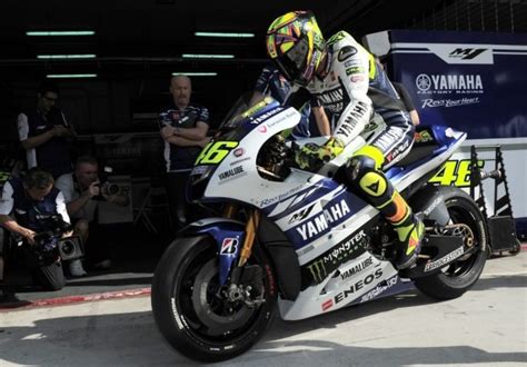 Test Motogp Sepang Marquez Davanti A Valentino Rossi Nel Day Foto