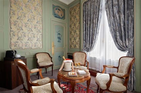 Hotel Raphael Paris Paris 5 Star Accommodation Rooms