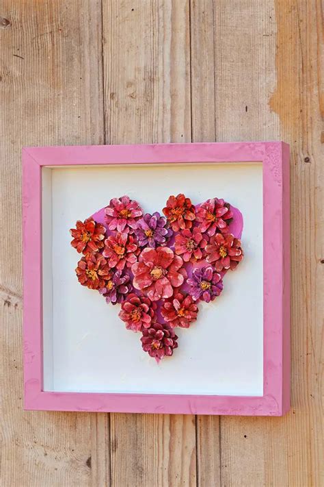 How To Make A Stunning Pine Cone Flower Heart Decoration Pillar Box Blue