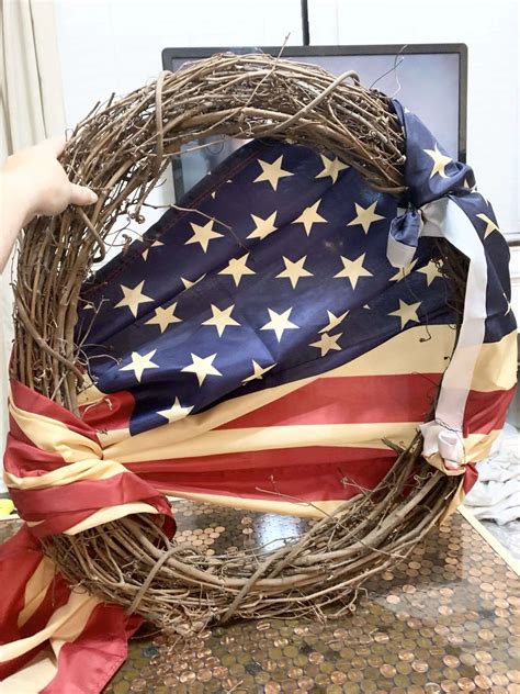 How To Make A Perfectly Patriotic American Flag Wreath Artofit