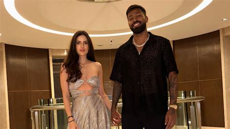 Hardik Pandya And Natasa Stankovic To Have A Glamorous White Wedding On