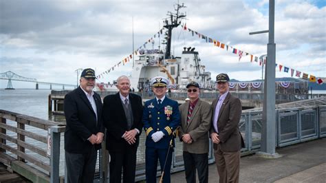 Dvids Images Coast Guard Holds Decommissioning Ceremony For Uscgc