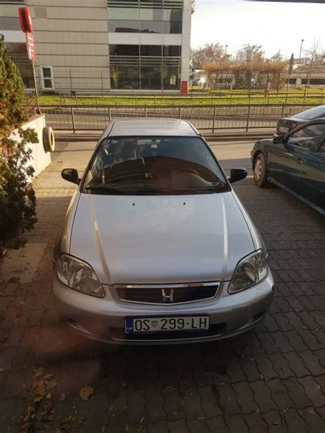 Honda Civic 15 Vtec E 84kw Redizajn Odlično Stanje Samo 15000kn