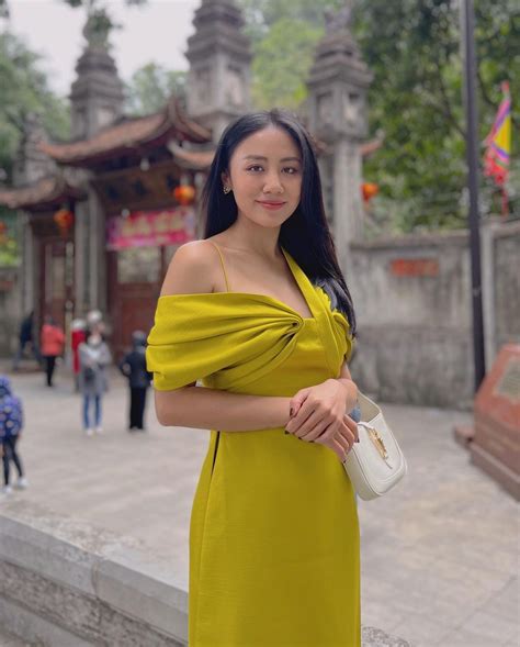101 Hình Ảnh Văn Mai Hương Bikini Khoe Dáng Đẹp Cực Cháy