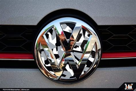 K110 17vfr Vw Front Badge Insert Arctic Abstract Camo Urotuning