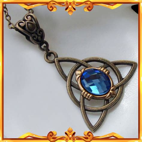 Collier Celtique Pendentif Triquetra Aquamarine A MON SEUL DESIR Boutique