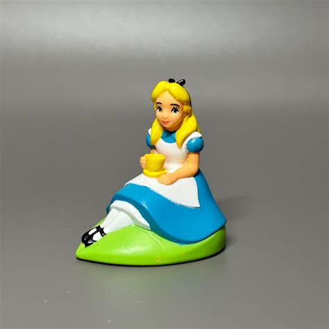 Disney Tomy Alice In Wonderland Mini Finger Puppet 45cm Php 99
