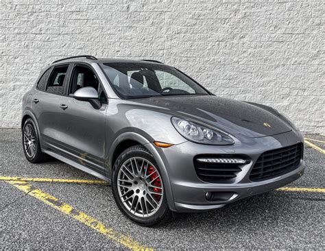 1-Owner 2014 Porsche Cayenne GTS | PCARMARKET