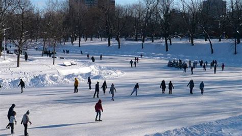 11 Awesome Outdoor Skating Rinks In Canada Today S Parent