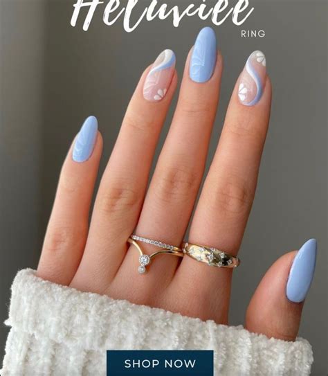 Pin Van Gina Bustos Pulley Op Quick Saves Nagels Nagel Zomer Gelnagels