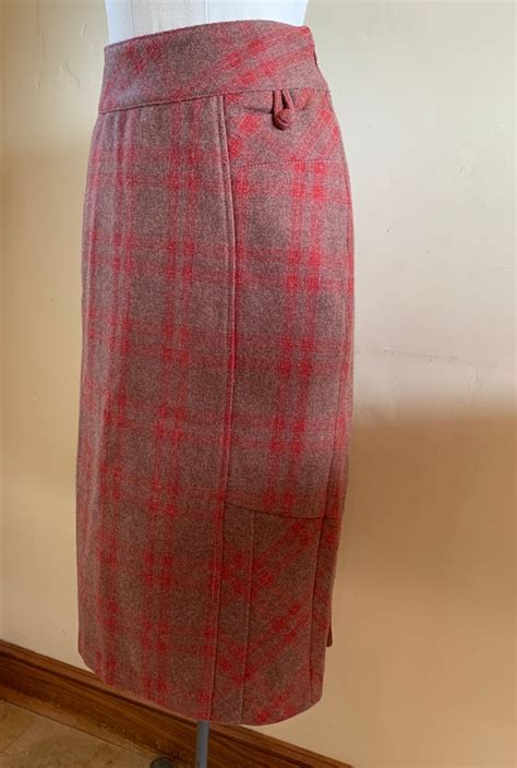 Wool Plaid Pencil Skirt 1960s Gem