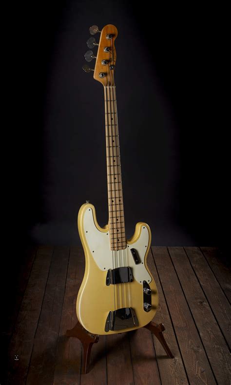 Fender 1971 Telecaster Bass Cream Electric Bass Guitar Kytaryie