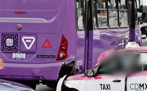 Abuelito Taxista Pierde La Vida Tras Impactarse Contra Un Camión De