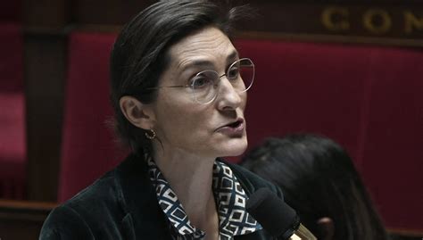 Politique Amélie Oudéa Castera a été mise en examen pour diffamation