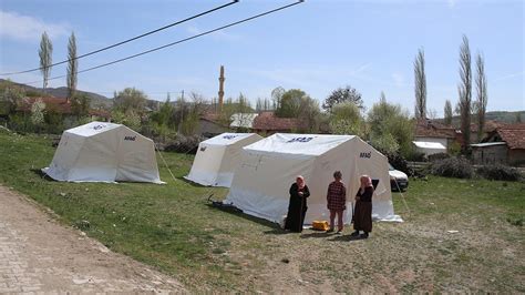 18 Nisan depreminin ardından Tokat ta çadır dağıtımı tamamlandı