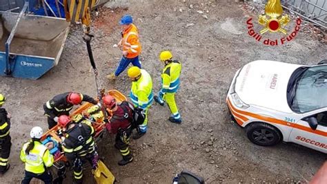 Chi è l operaio morto a Frattamaggiore altro dramma sul lavoro