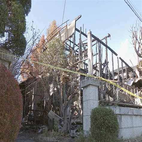 宇都宮市の木造2階建て住宅が全焼 焼け跡から性別不明の1人の遺体見つかる 2023年11月29日掲載 ライブドアニュース