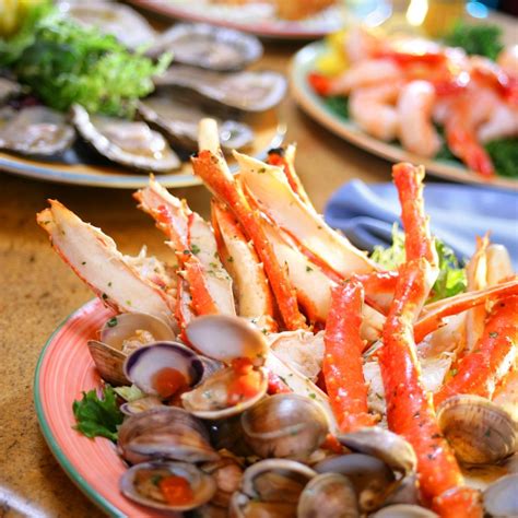 All You Can Eat Crab Feast Buffet Lobster Noodles In Las Vegas