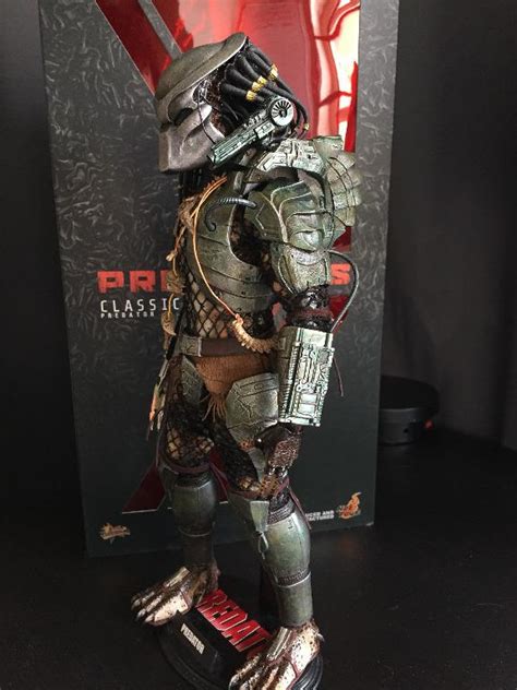 Hot Toys Classic Predator Modified To Jungle Hunter MMS On Carousell