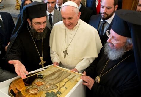 CE E AIA Biserica Ortodoxa A Greciei A Daruit Papei O ICOANA Cu