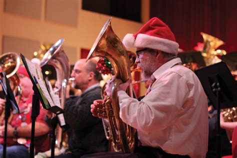 Tuba Christmas continues tradition – The Equinox