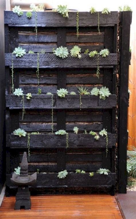 20 Best Wood Pallet Free Standing Wall Ideas Vertical Garden Diy