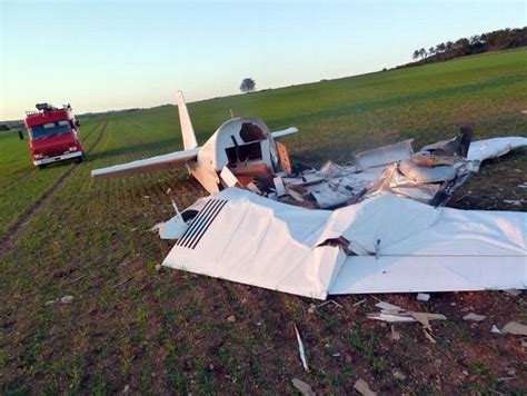 Crash Dun Ulm Le Pilote Grièvement Blessé Sainpuits 89520