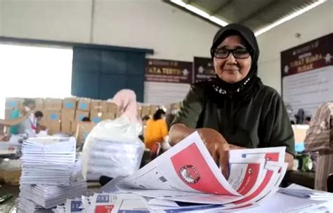 Kpu Tulungagung Temukan Ratusan Surat Suara Pemilu Dalam Kondisi