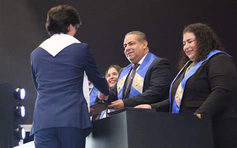 Más de 8 mil estudiantes concluyeron sus estudios en Prepa Tec El Sol