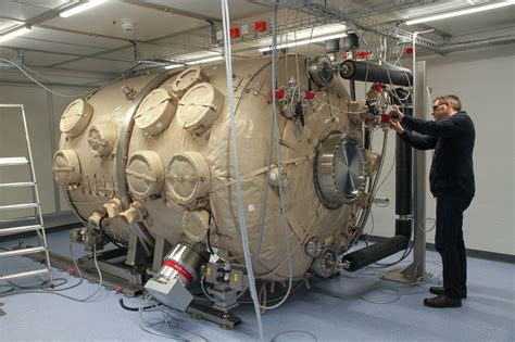 Esa Science And Technology Vacuum Chamber For Testing The Cheops Payload