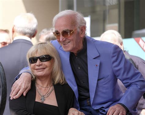 Photo Charles Aznavour Et Sa Fille A N E Seda Lors De La Remise De