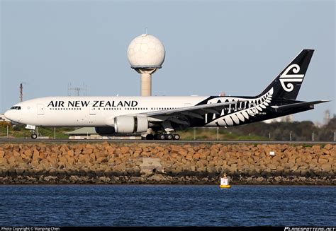 ZK OKA Air New Zealand Boeing 777 219ER Photo By Wanping Chen ID