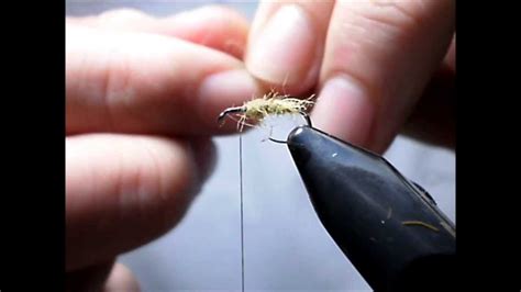 FLY TYING CADDIS MONTAJE DE MOSCAS TRICÓPTERO DE BECADA YouTube