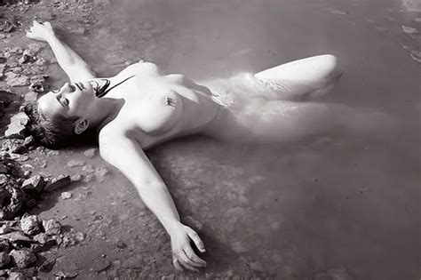 Nude Chubby Shows Changing Body Size With Age Tumblr P Y LrOQkp Qzrkhgo Porn Pic